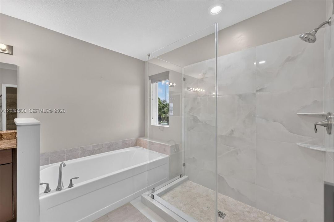 В аренду: $4,850 (5 спален, 3 ванн, 3116 Квадратных фут)
