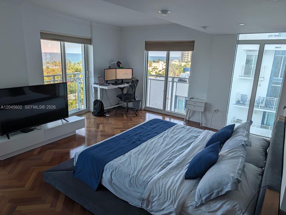 For Rent: $6,000 (2 beds, 2 baths, 1445 Square Feet)