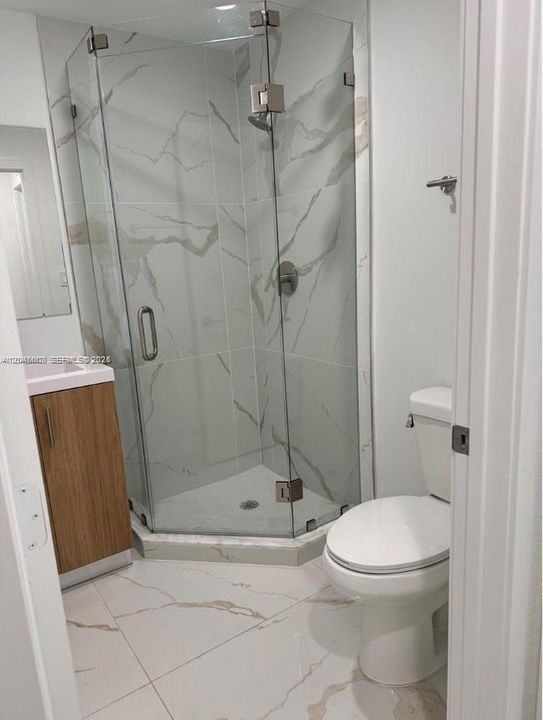 В аренду: $2,800 (4 спален, 3 ванн, 1398 Квадратных фут)