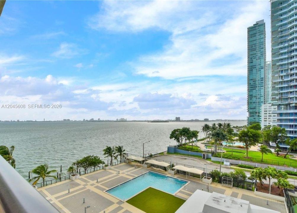 For Rent: $5,500 (3 beds, 3 baths, 1674 Square Feet)
