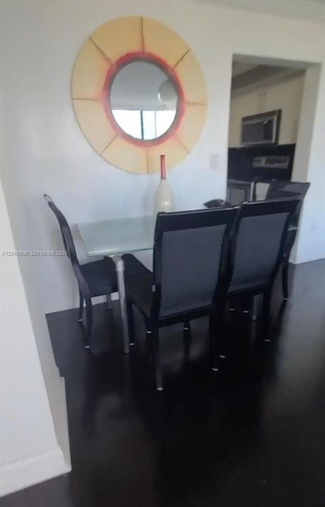 For Rent: $5,500 (3 beds, 3 baths, 1674 Square Feet)
