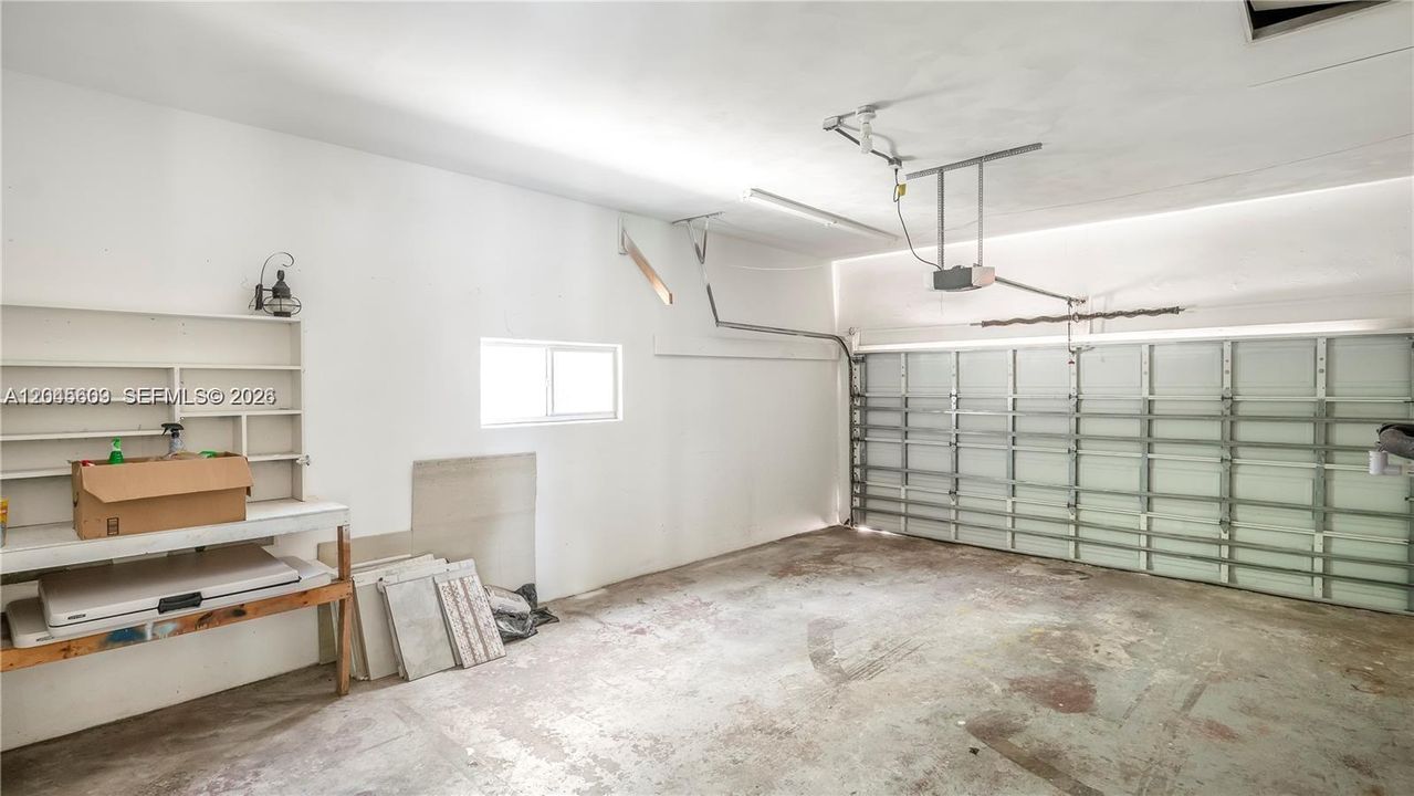 В аренду: $6,000 (3 спален, 2 ванн, 2188 Квадратных фут)