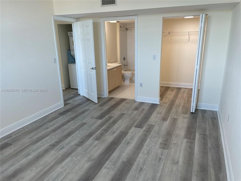 En Renta: $3,200 (2 camas, 2 baños, 1052 Pies cuadrados)