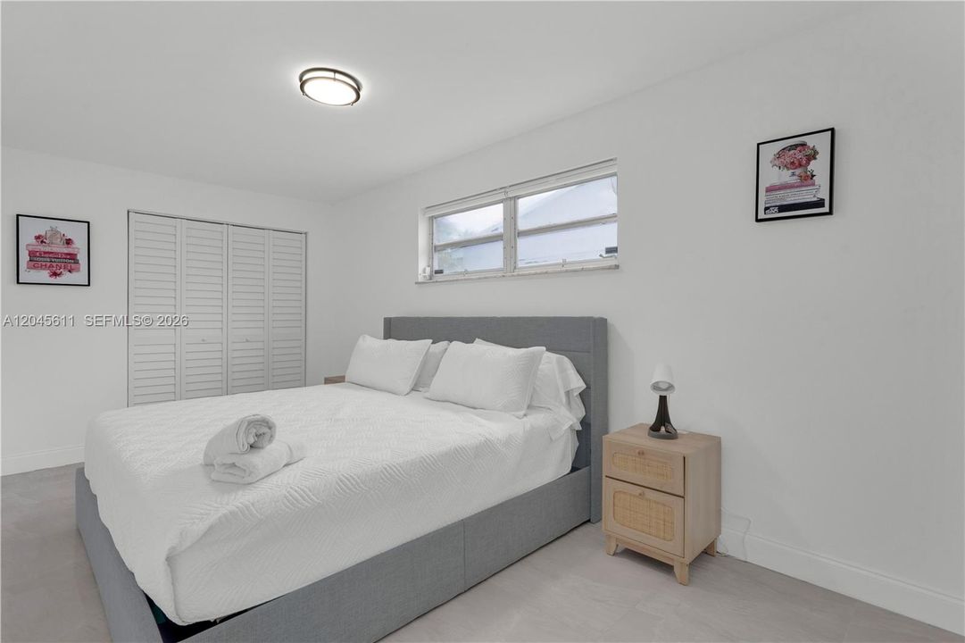 Active With Contract: $799,000 (4 beds, 3 baths, 2131 Square Feet)