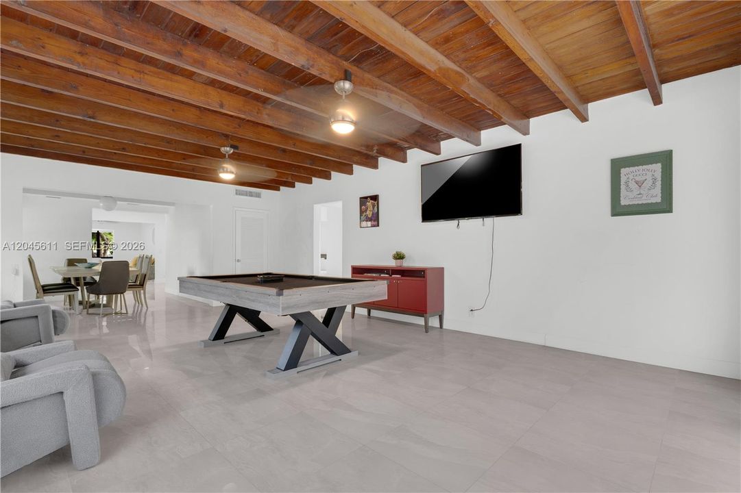 Active With Contract: $799,000 (4 beds, 3 baths, 2131 Square Feet)