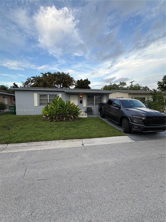 En Venta: $299,900 (2 camas, 1 baños, 958 Pies cuadrados)