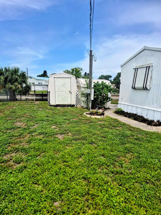 2 Sheds