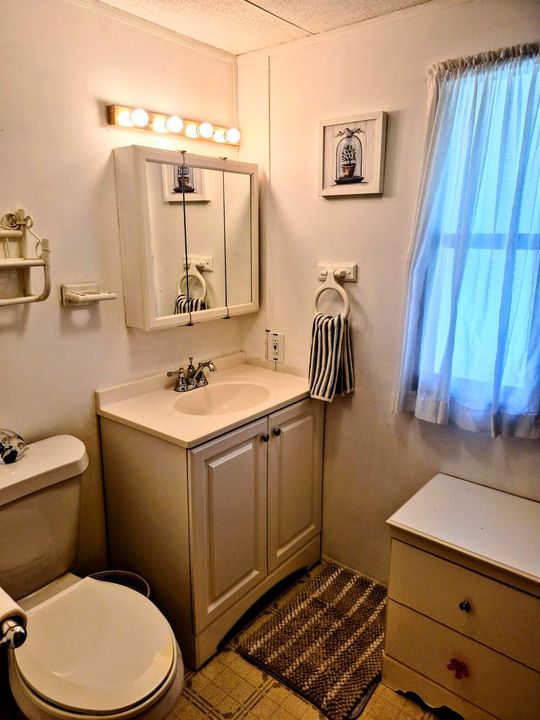 Second bathroom