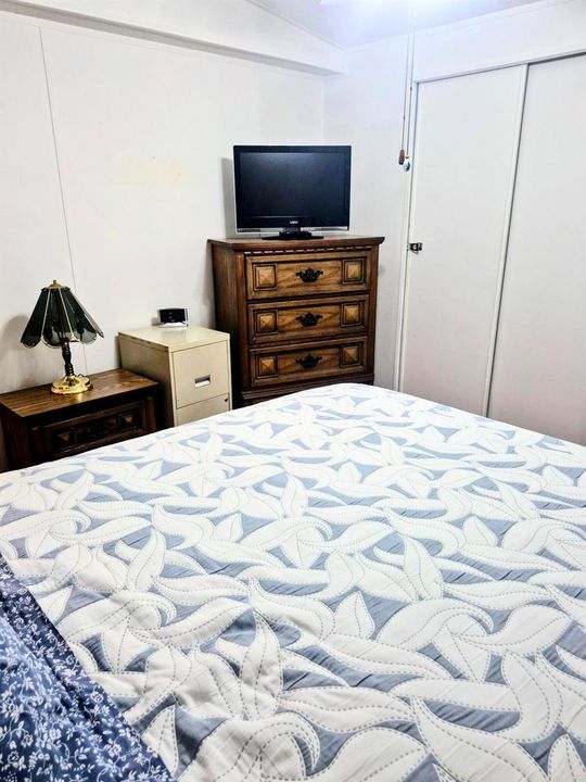 second bedroom