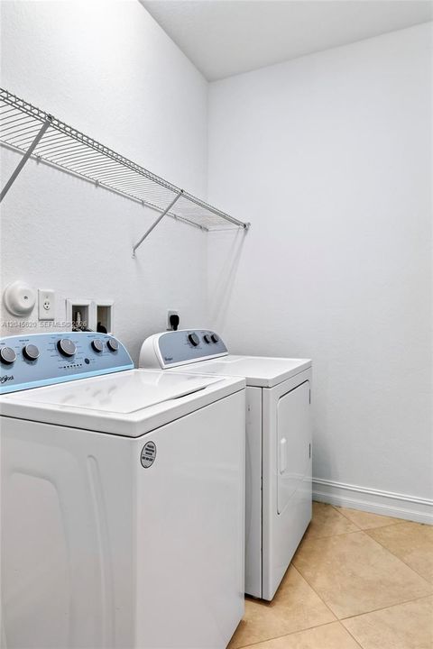 For Rent: $4,900 (3 beds, 2 baths, 2196 Square Feet)