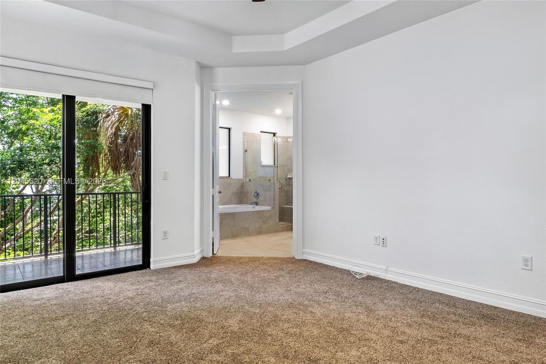 For Rent: $4,900 (3 beds, 2 baths, 2196 Square Feet)