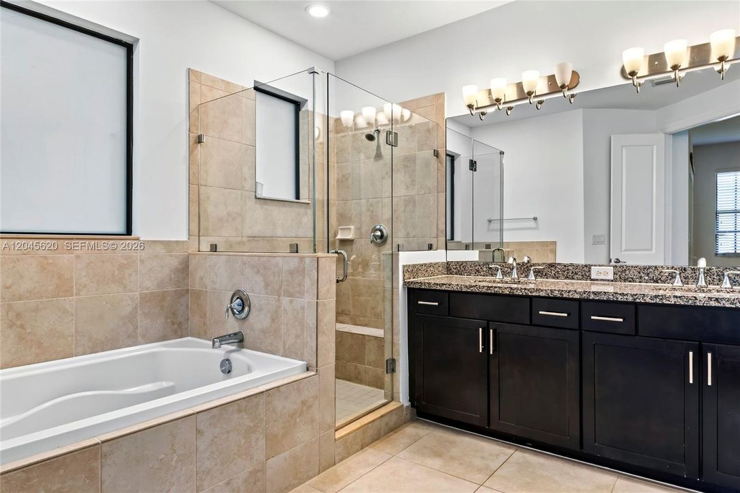 For Rent: $4,900 (3 beds, 2 baths, 2196 Square Feet)