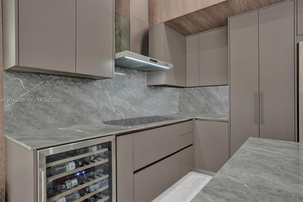 В аренду: $17,500 (5 спален, 4 ванн, 3156 Квадратных фут)
