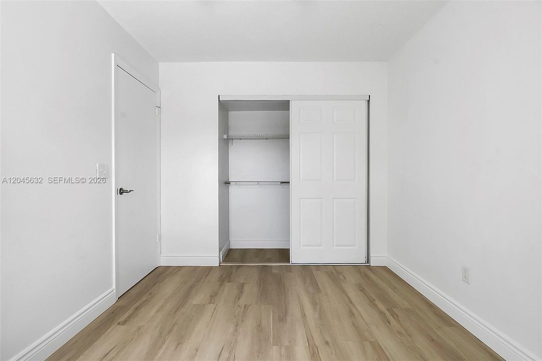 En Renta: $3,950 (3 camas, 2 baños, 1103 Pies cuadrados)