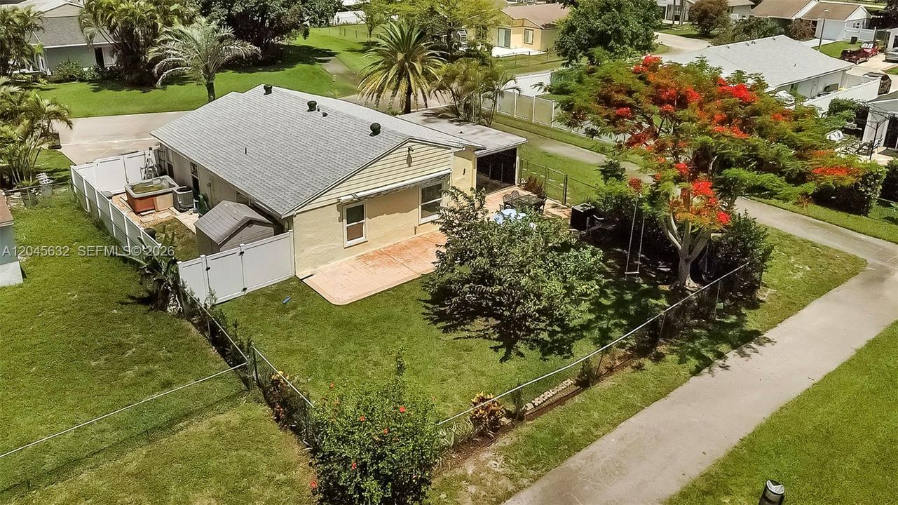 En Renta: $3,950 (3 camas, 2 baños, 1103 Pies cuadrados)
