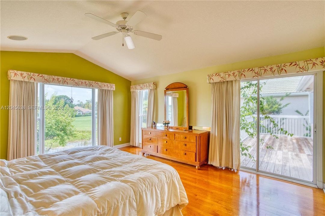 En Venta: $1,199,999 (4 camas, 4 baños, 3422 Pies cuadrados)