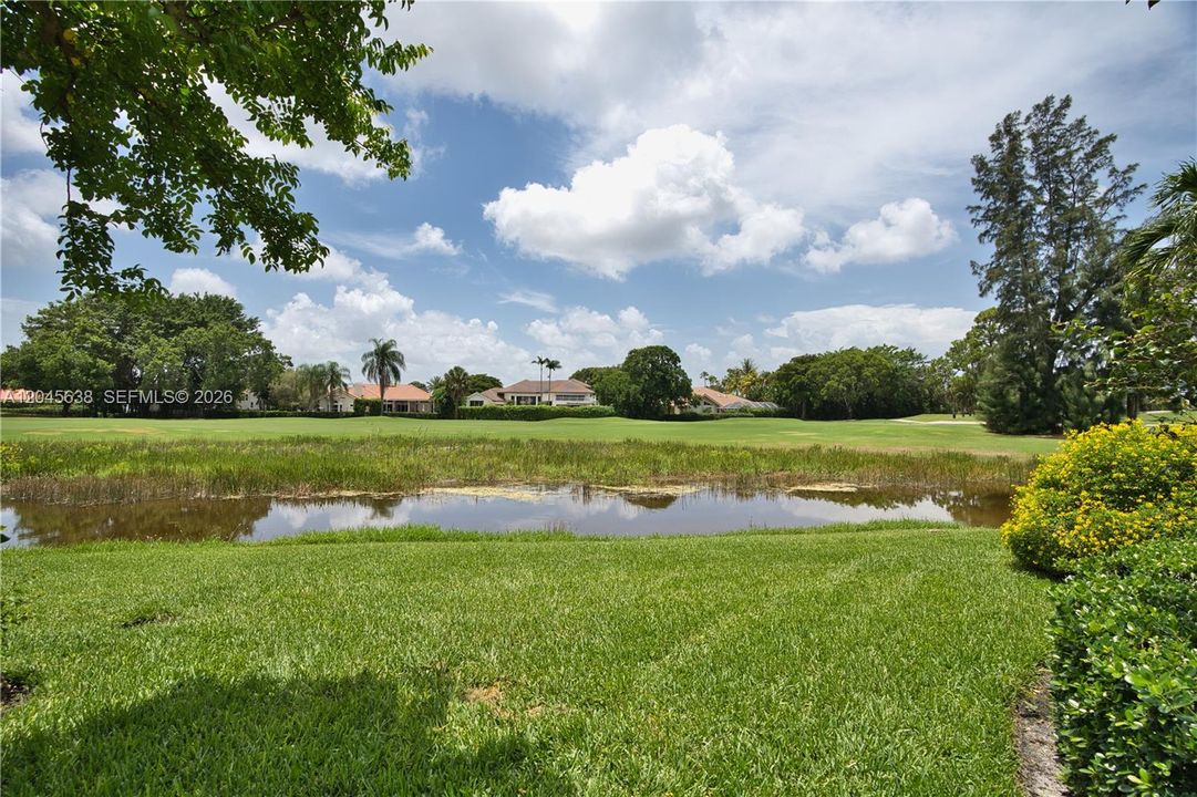 En Venta: $1,199,999 (4 camas, 4 baños, 3422 Pies cuadrados)
