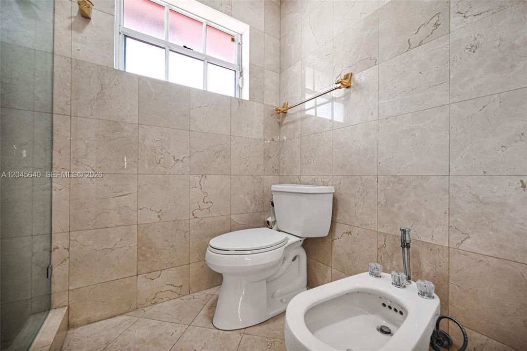На продажу: $1,299,000 (4 спален, 3 ванн, 2816 Квадратных фут)