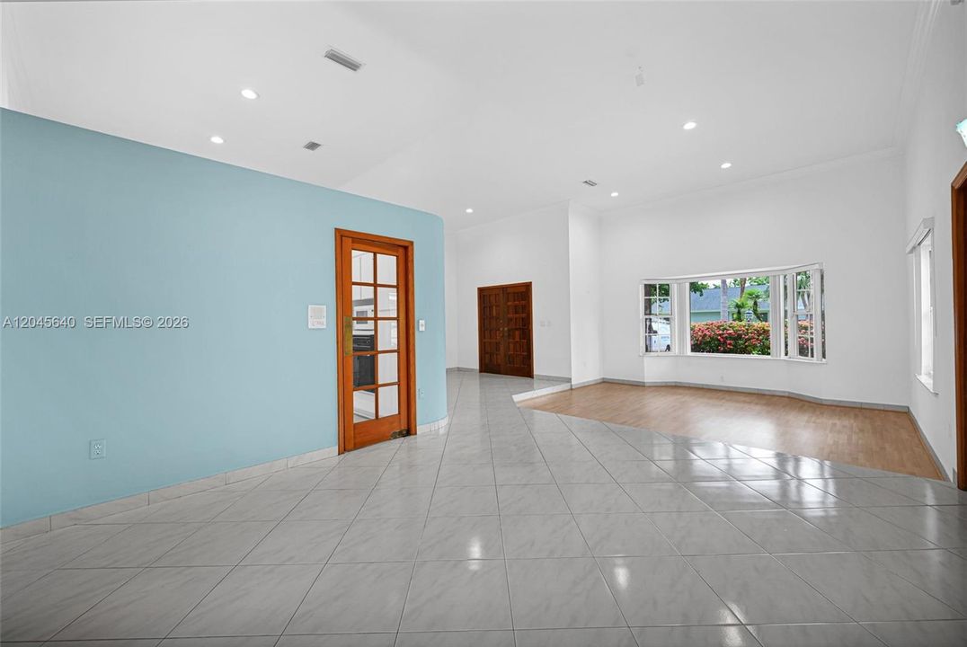 На продажу: $1,299,000 (4 спален, 3 ванн, 2816 Квадратных фут)