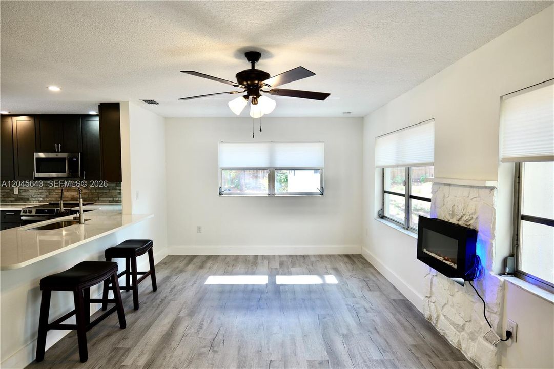 Kitchen/Family Room
