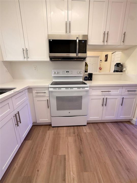 En Venta: $260,000 (2 camas, 2 baños, 854 Pies cuadrados)