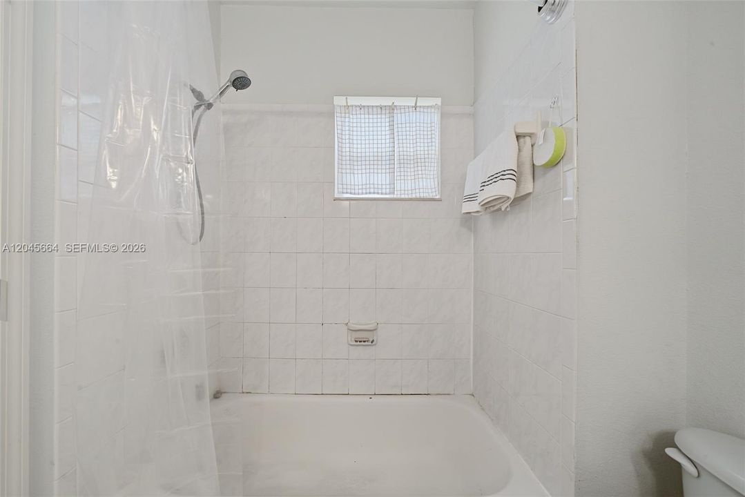 На продажу: $299,900 (3 спален, 2 ванн, 0 Квадратных фут)
