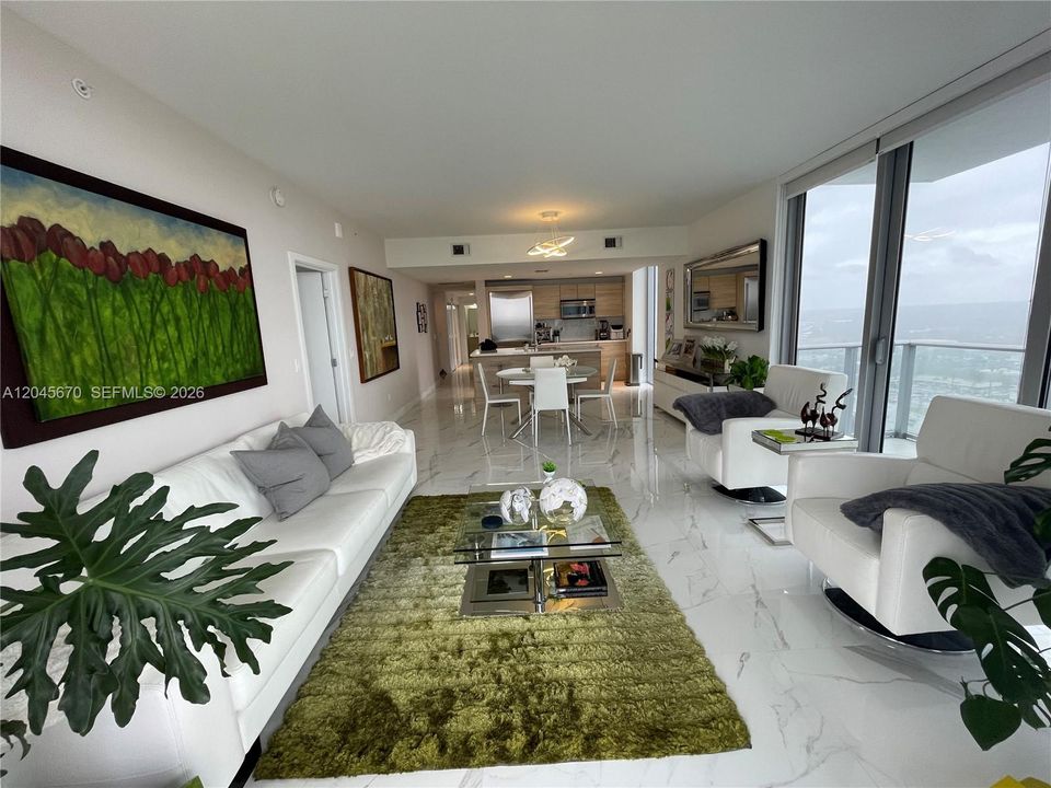 For Rent: $6,500 (3 beds, 3 baths, 1556 Square Feet)