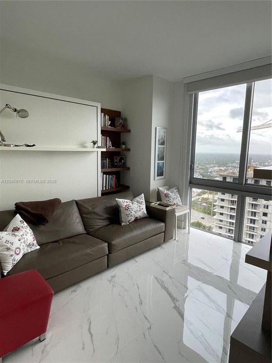 For Rent: $6,500 (3 beds, 3 baths, 1556 Square Feet)