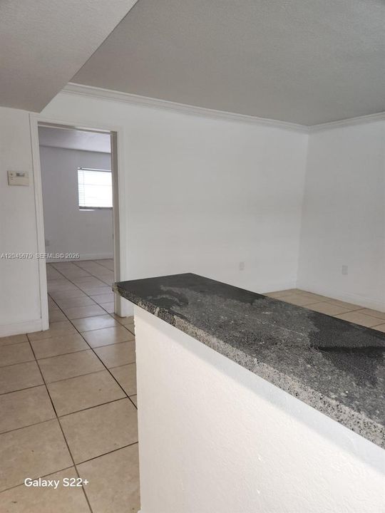В аренду: $1,700 (1 спален, 1 ванн, 558 Квадратных фут)