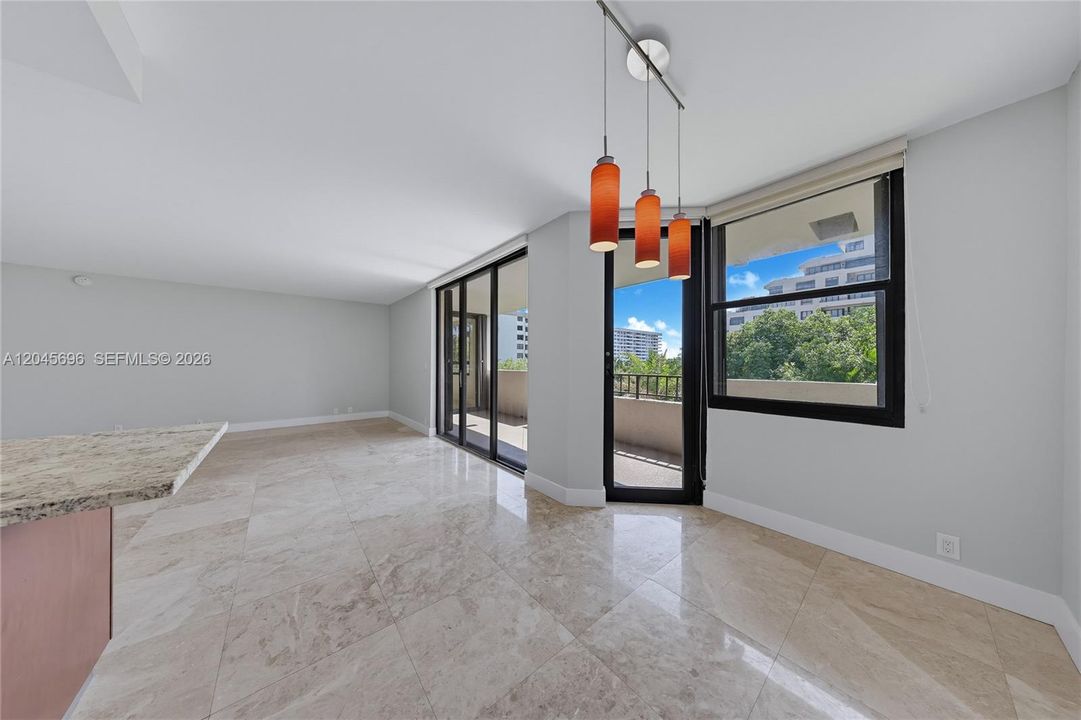For Rent: $7,000 (2 beds, 2 baths, 1600 Square Feet)
