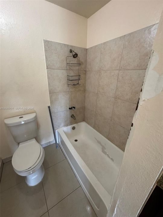 For Sale: $199,777 (2 beds, 2 baths, 900 Square Feet)