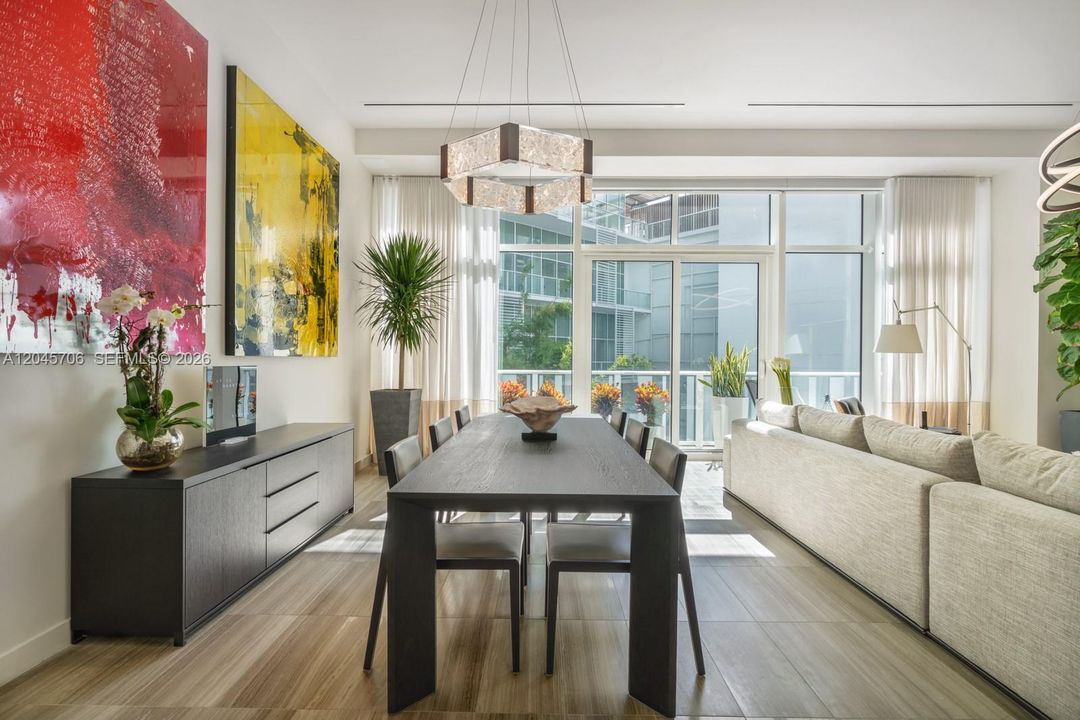 For Sale: $2,600,000 (2 beds, 2 baths, 1749 Square Feet)