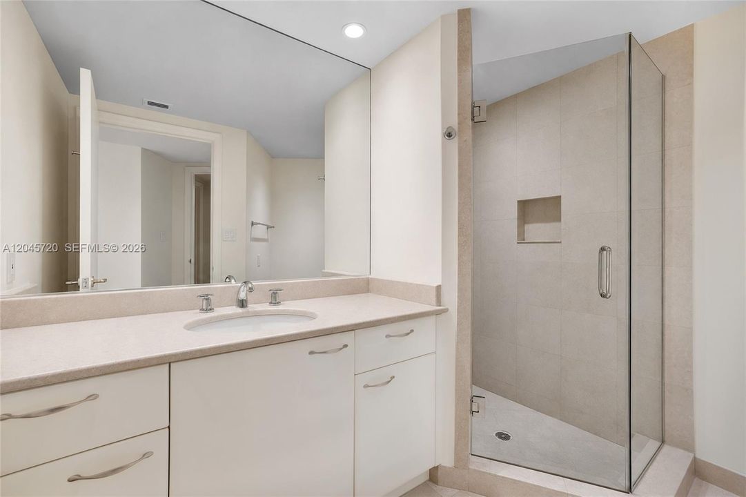For Sale: $3,675,000 (3 beds, 4 baths, 3641 Square Feet)