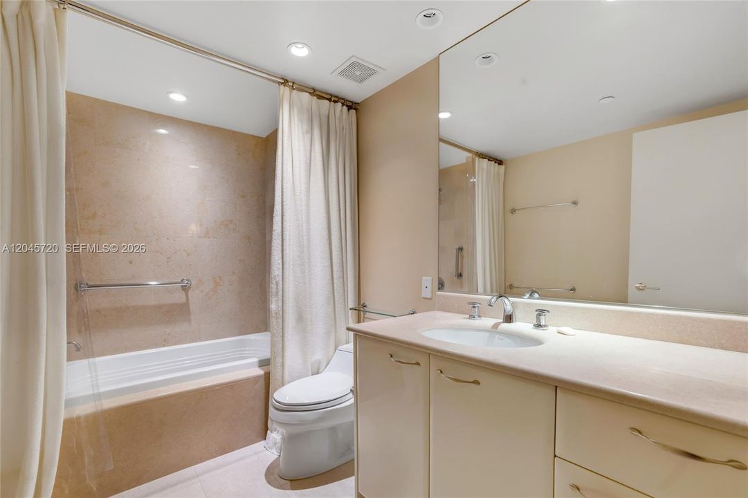 For Sale: $3,675,000 (3 beds, 4 baths, 3641 Square Feet)