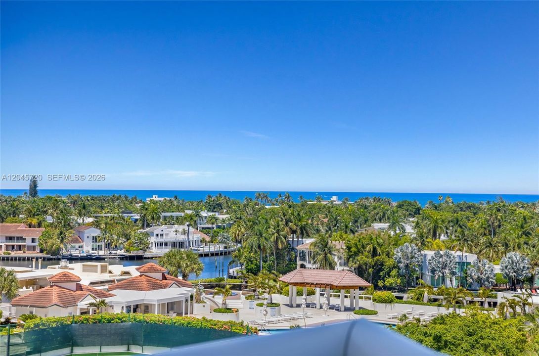 For Sale: $3,675,000 (3 beds, 4 baths, 3641 Square Feet)