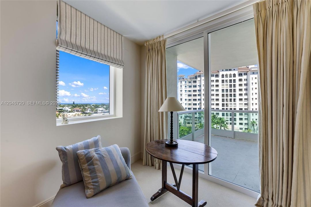 For Sale: $3,675,000 (3 beds, 4 baths, 3641 Square Feet)