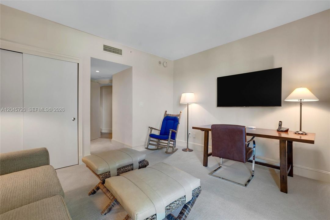 For Sale: $3,675,000 (3 beds, 4 baths, 3641 Square Feet)