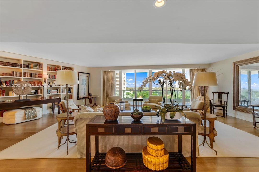 For Sale: $3,675,000 (3 beds, 4 baths, 3641 Square Feet)