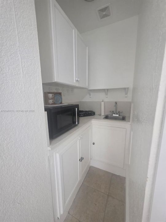 В аренду: $1,500 (1 спален, 1 ванн, 2110 Квадратных фут)