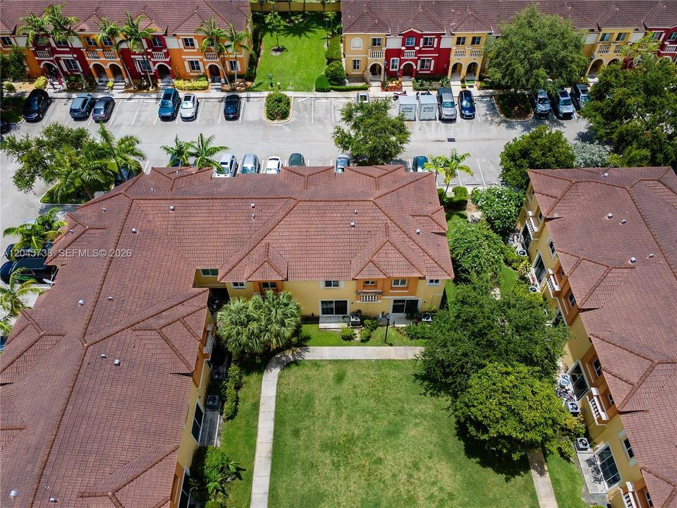 На продажу: $425,000 (3 спален, 2 ванн, 1656 Квадратных фут)