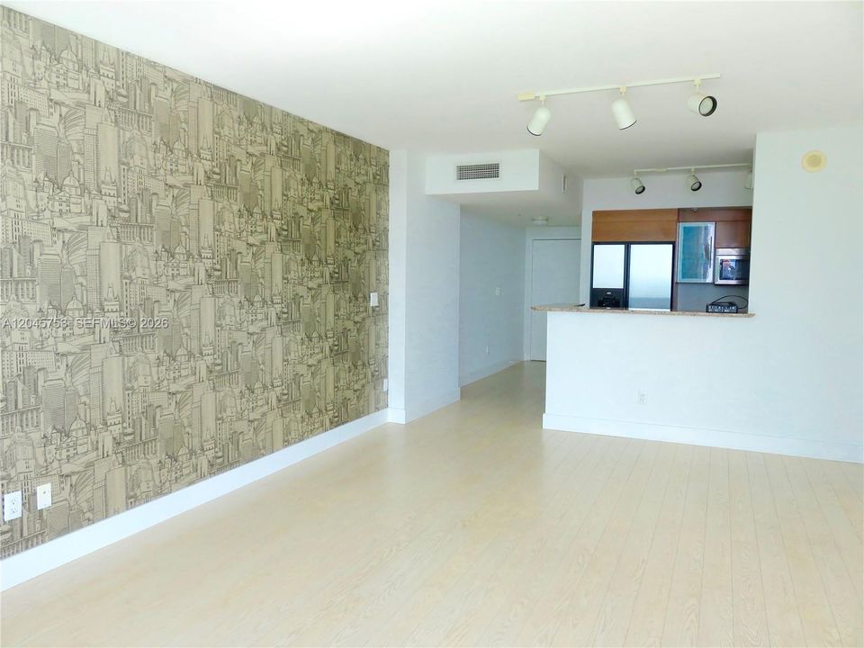 En Venta: $515,000 (1 camas, 1 baños, 868 Pies cuadrados)