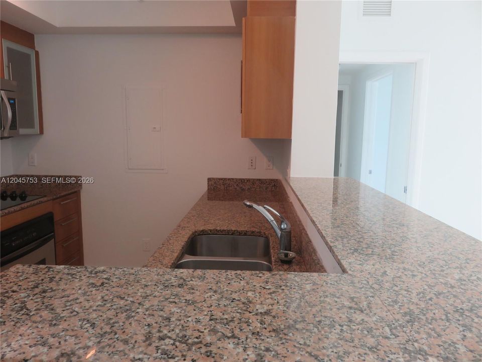 En Venta: $515,000 (1 camas, 1 baños, 868 Pies cuadrados)