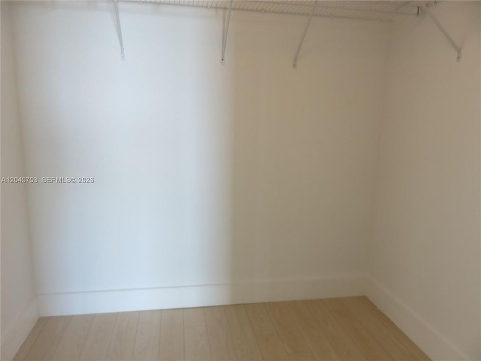 En Venta: $515,000 (1 camas, 1 baños, 868 Pies cuadrados)