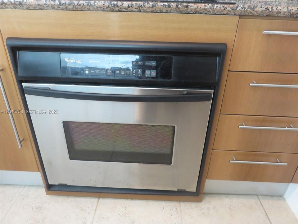 En Venta: $515,000 (1 camas, 1 baños, 868 Pies cuadrados)