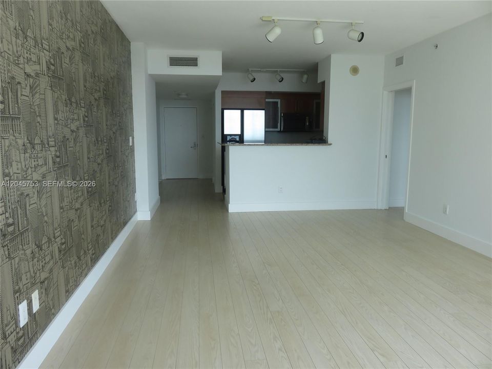En Venta: $515,000 (1 camas, 1 baños, 868 Pies cuadrados)