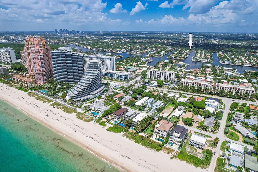 На продажу: $2,690,000 (5 спален, 4 ванн, 2309 Квадратных фут)