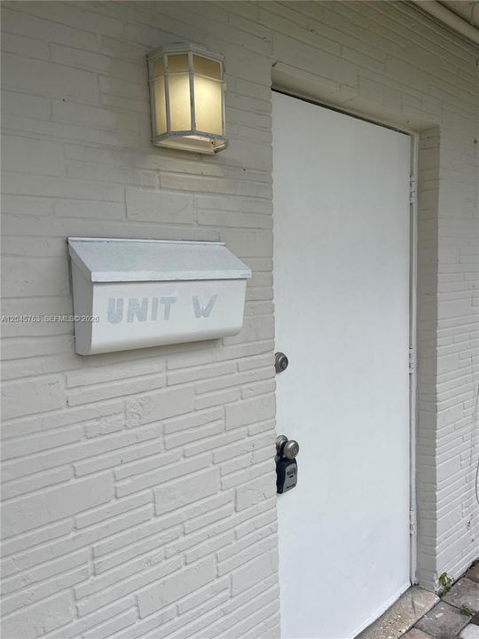В аренду: $1,750 (2 спален, 1 ванн, 1620 Квадратных фут)