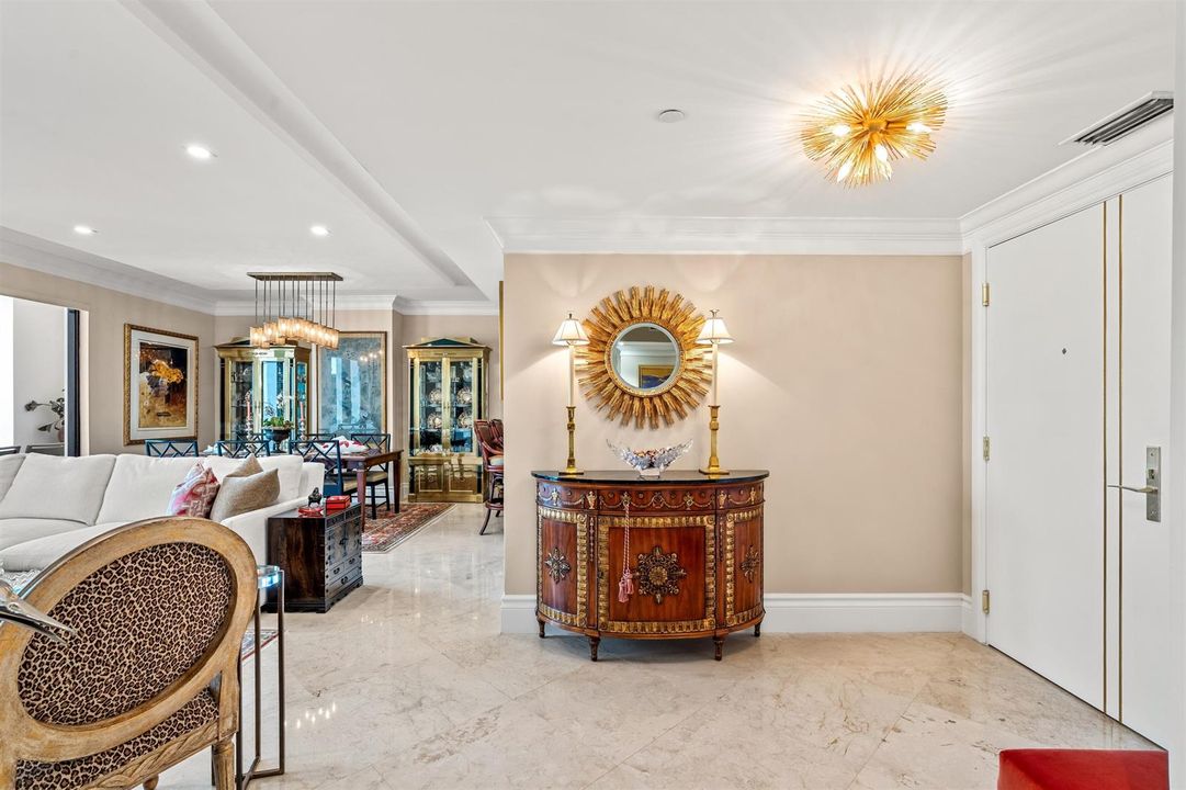 FOYER