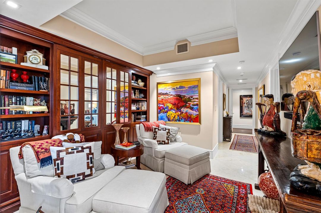 FAMILY ROOM