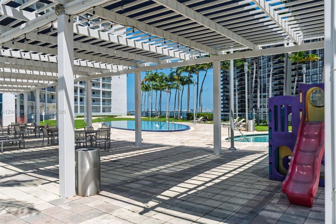 second pool, kids pool, playground